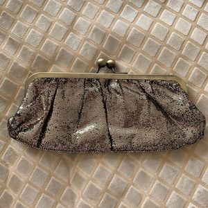 GOLDEN-BRONZE MINI SEQUINED DRESS CLUTCH